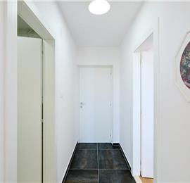 3 Bedroom Apartment with 2 Balconies near Dubrovnik Old Town, Sleeps 5-6